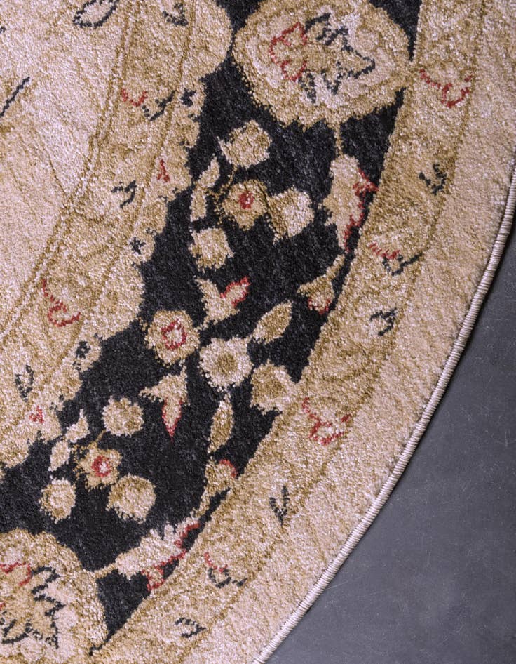 Detail image of  8' x 8' Chelsea Round Rug