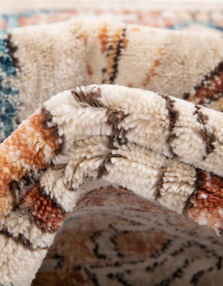 Detail image of  5' 3 x 5' 3 Dahlia Round Rug