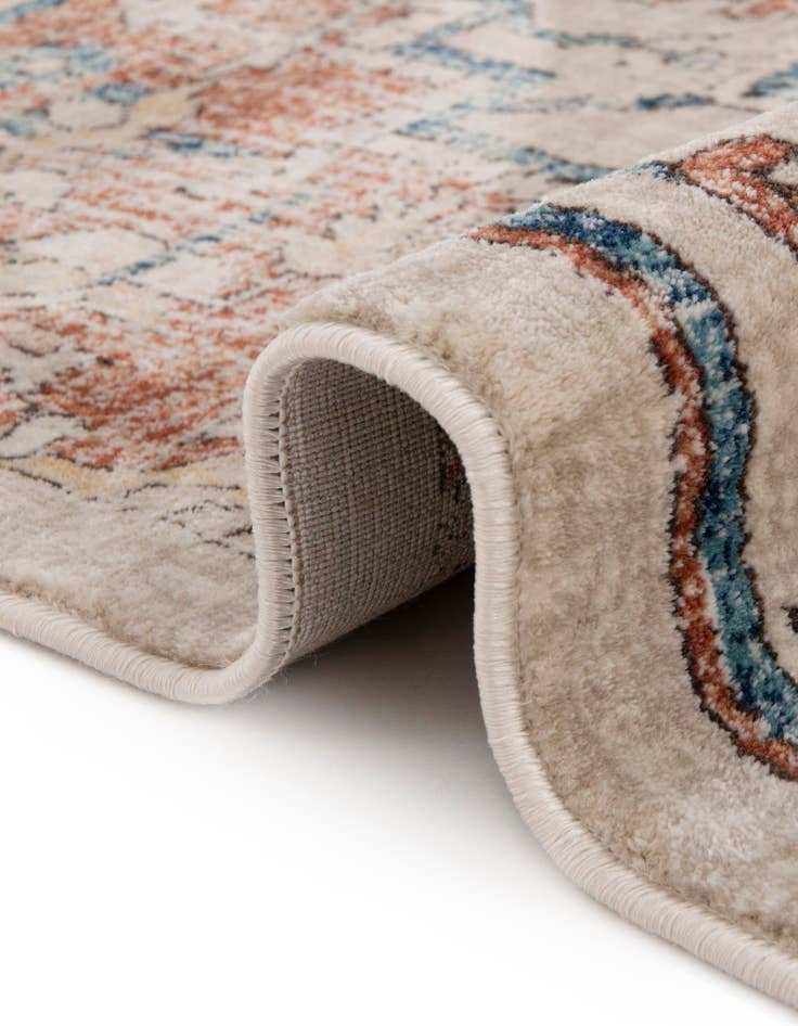 Detail image of  5' 3 x 5' 3 Dahlia Round Rug