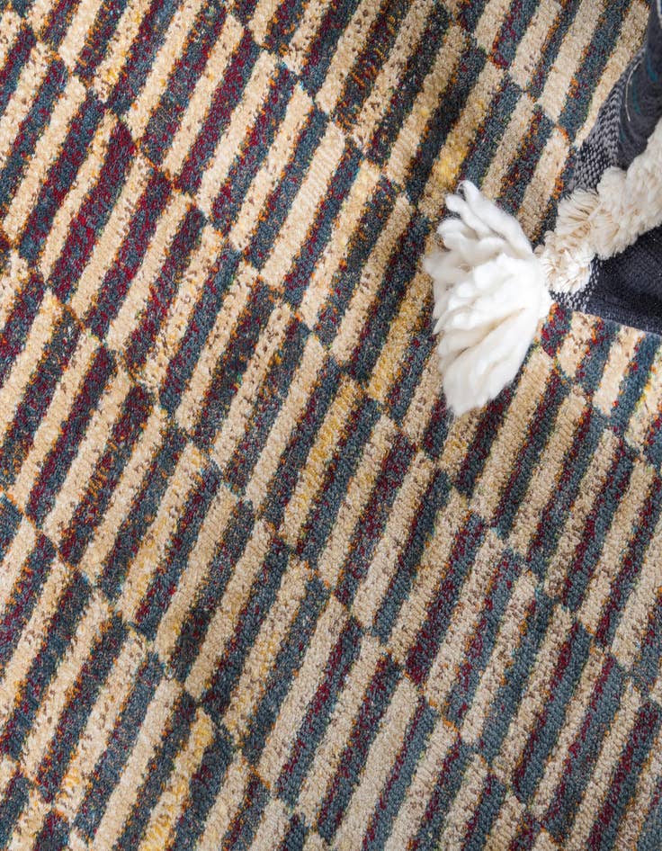 Detail image of  8' 2 x 8' 2 Dakota Round Rug