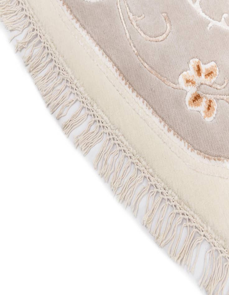 Detail image of  9' 9 x 9' 9  Hand Knotted Darya Wool Round Rug