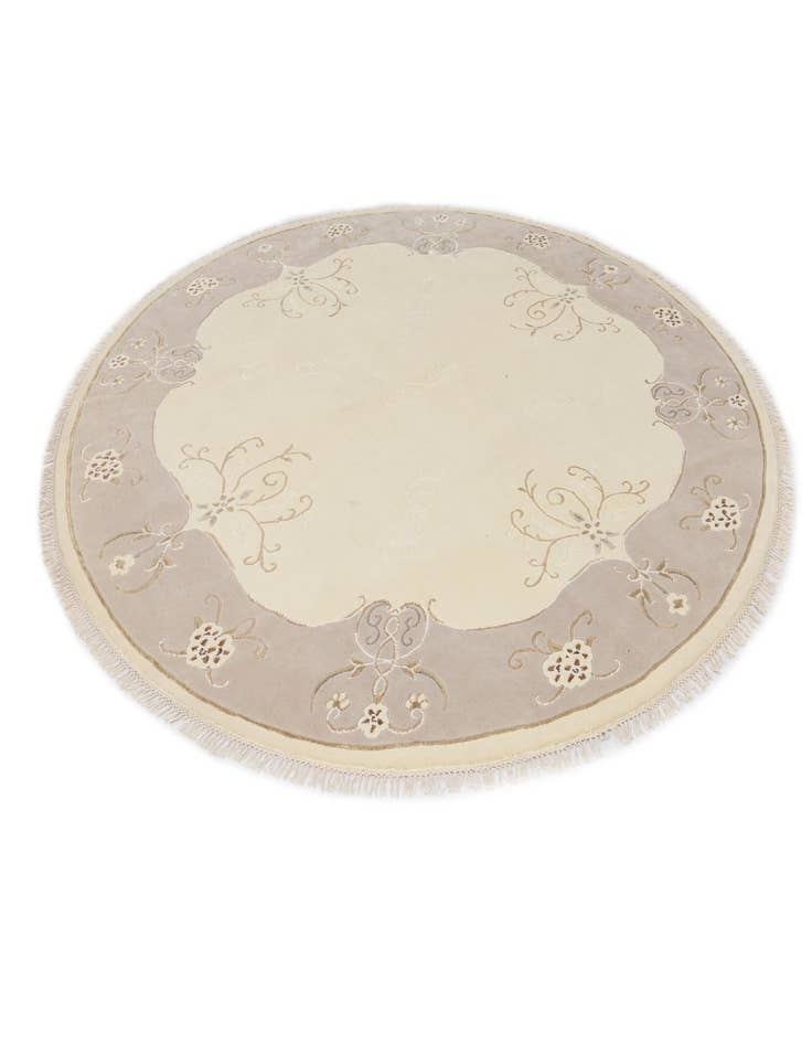 Detail image of  9' 10 x 9' 10  Hand Knotted Darya Wool Round Rug