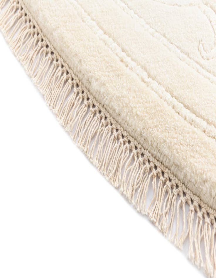 Detail image of  6' 7 x 6' 7  Hand Knotted Darya Wool Round Rug