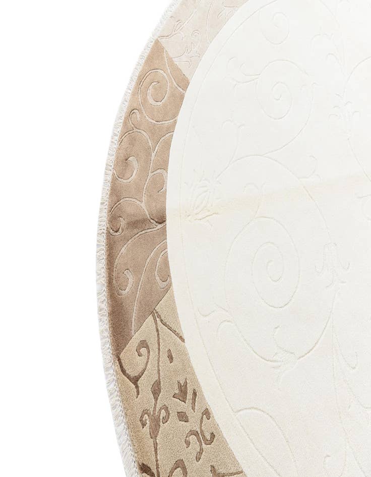 Detail image of  6' 5 x 6' 5  Hand Knotted Darya Wool Round Rug