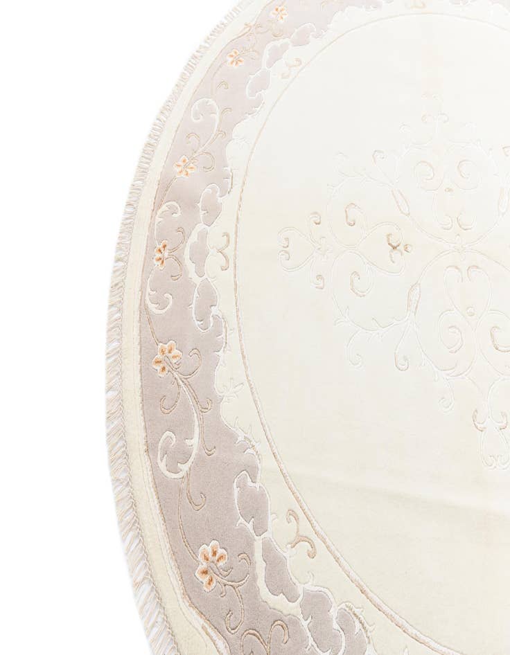 Detail image of  8' 3 x 8' 3  Hand Knotted Darya Wool Round Rug