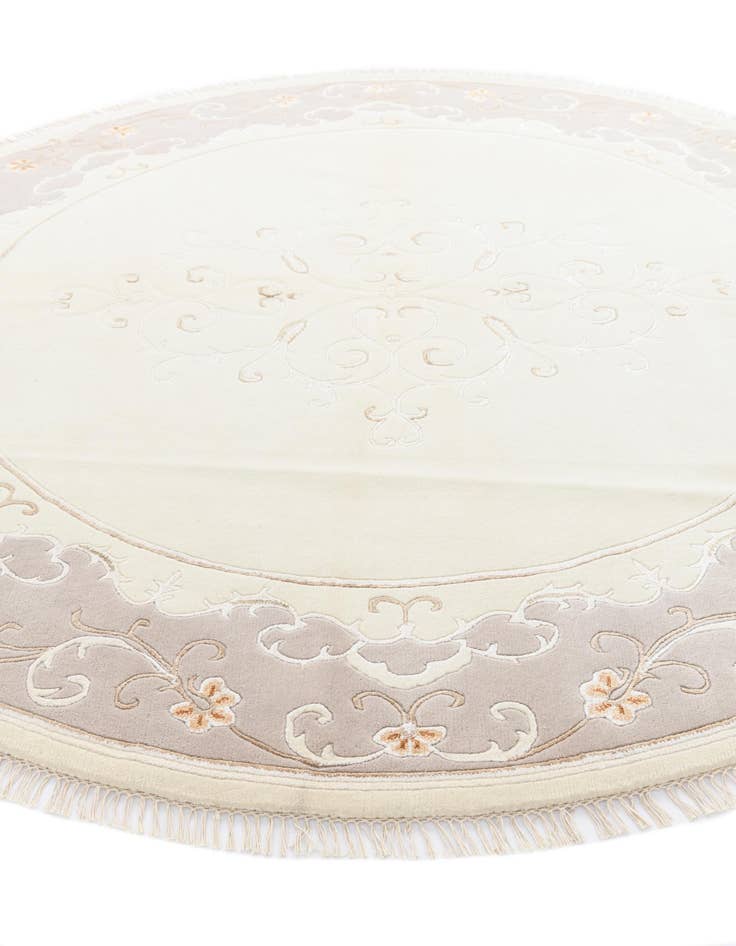 Detail image of  8' 3 x 8' 3  Hand Knotted Darya Wool Round Rug