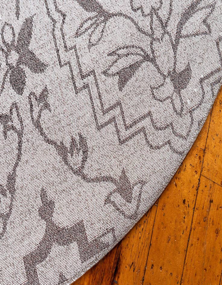 Detail image of 6' x 6' Diana Round Rug