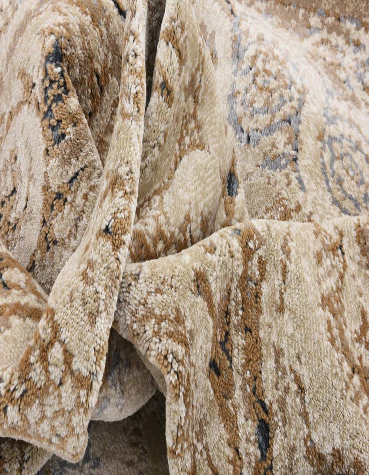 Detail image of  8' x 8' Eliza Round Rug