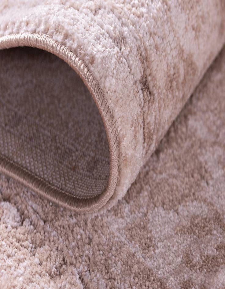 Detail image of  6' x 6' Estate Round Rug