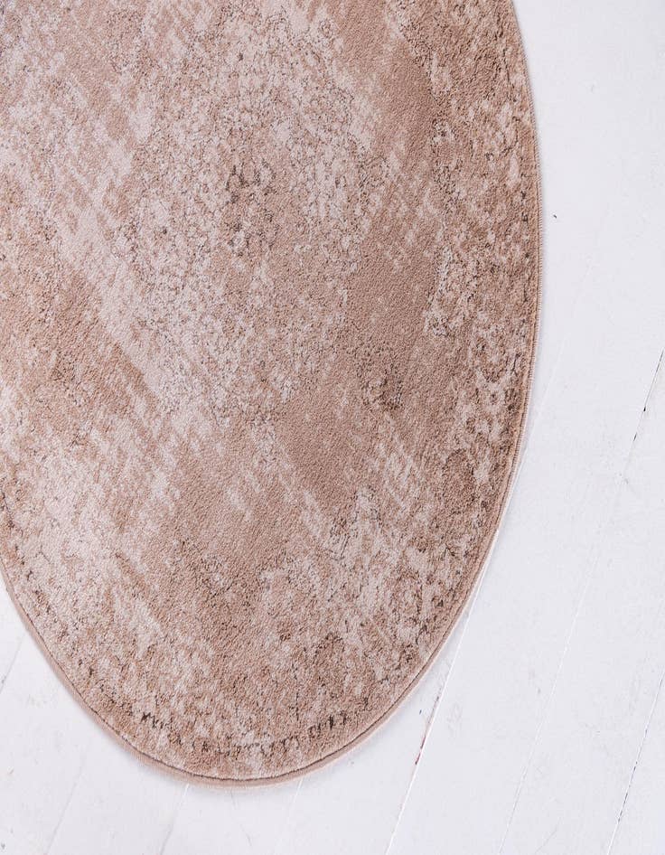 Detail image of  6' x 6' Estate Round Rug