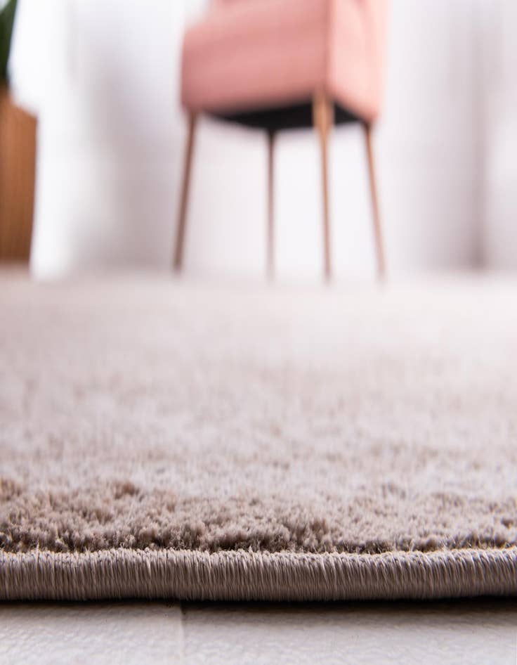 Detail image of  6' x 6' Estate Round Rug