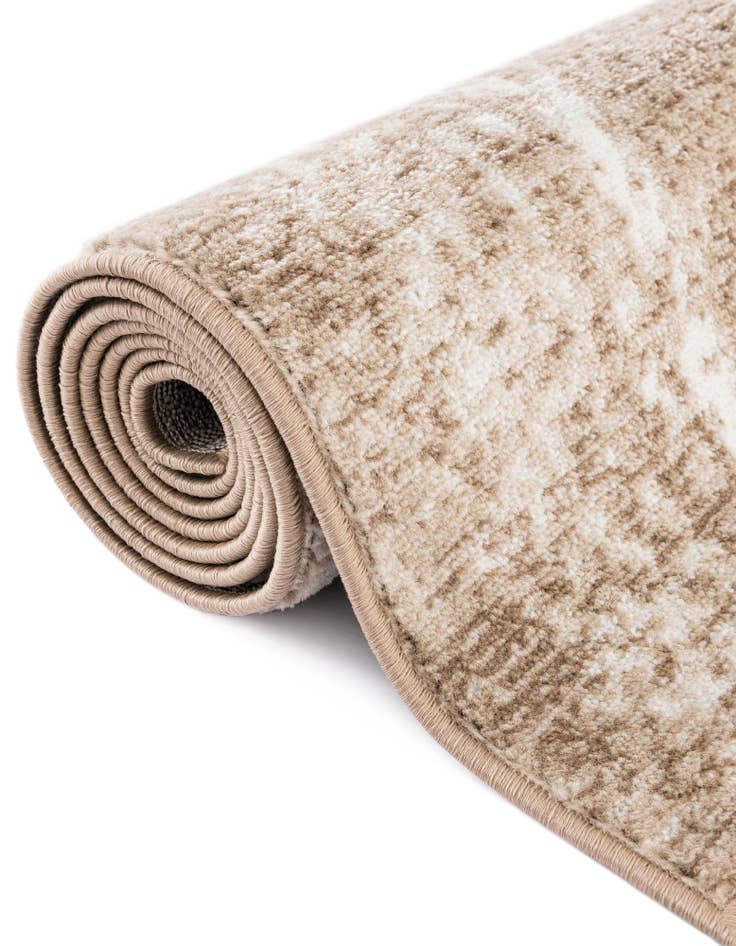 Detail image of  7' 10 x 7' 10 Laguna Round Rug