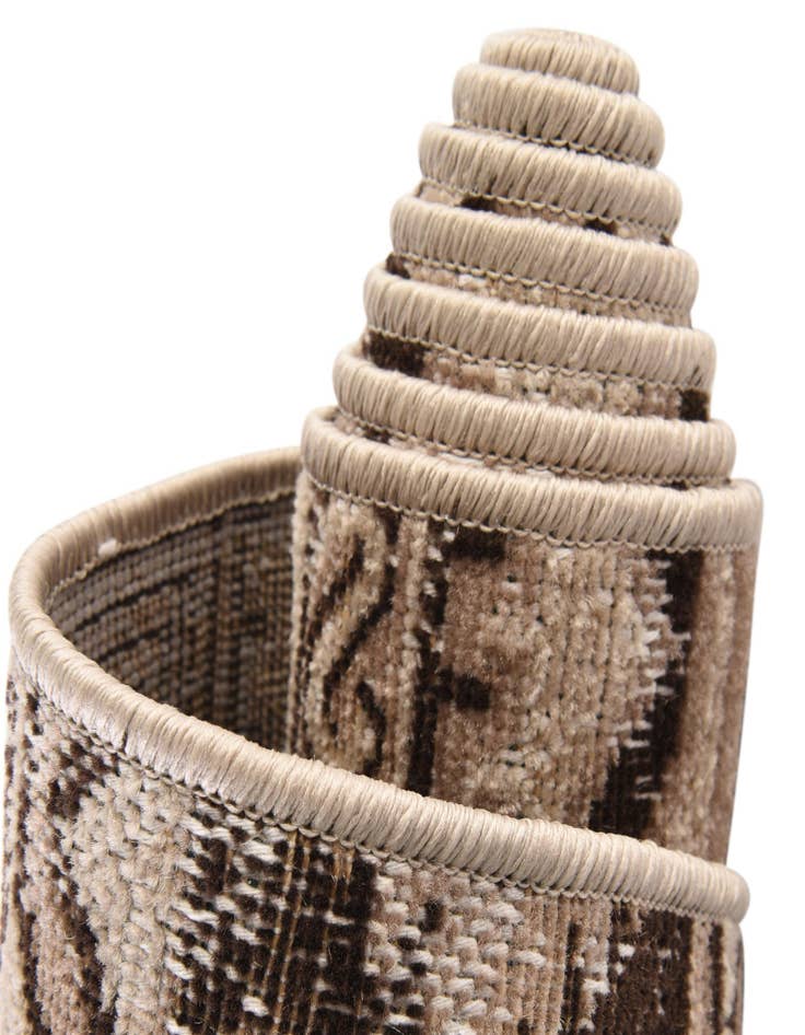 Detail image of  5' 3 x 5' 3 Lucerne Round Rug