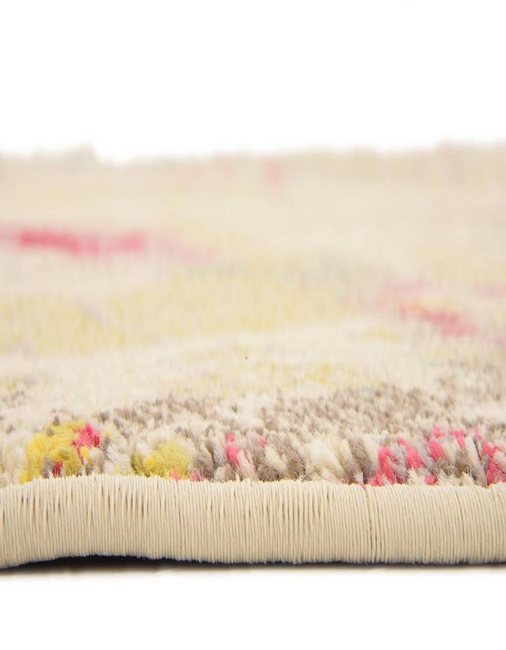 Detail image of  8' x 8'  Washable Mesa Round Rug