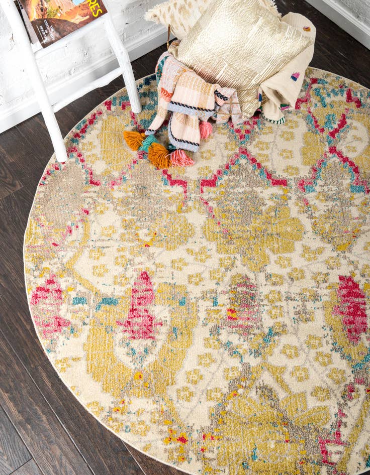 Detail image of  8' x 8'  Washable Mesa Round Rug