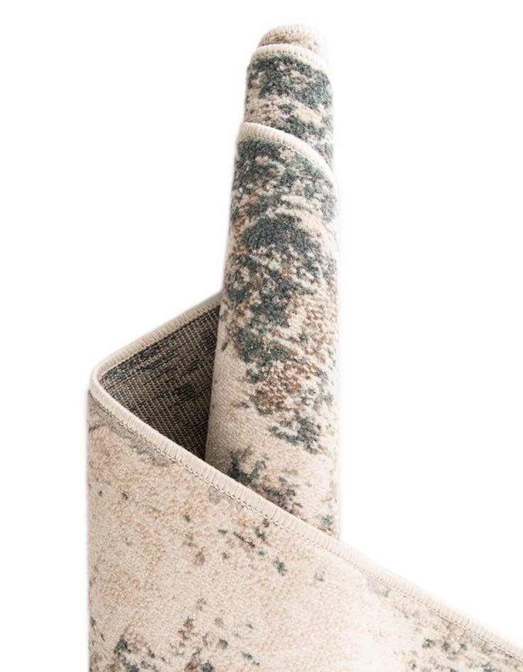 Detail image of  8' x 8' Mojave Round Rug