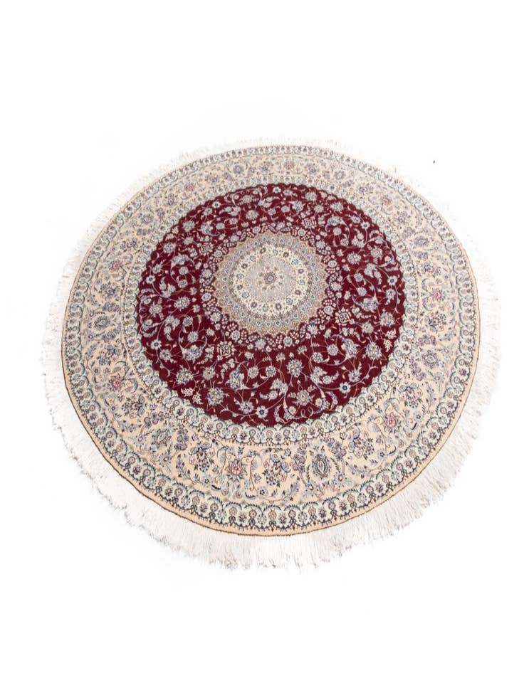 Detail image of  8' 1 x 8' 2 Nain Round Rug