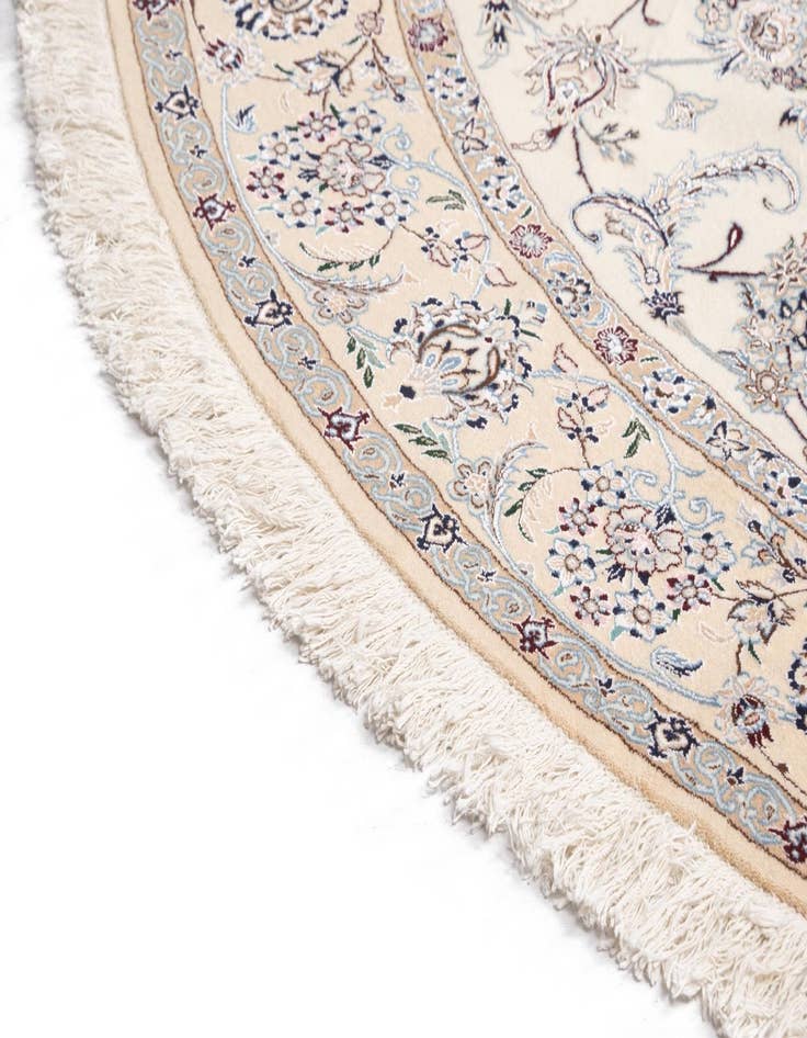 Detail image of  8' 1 x 8' 2 Nain Round Rug