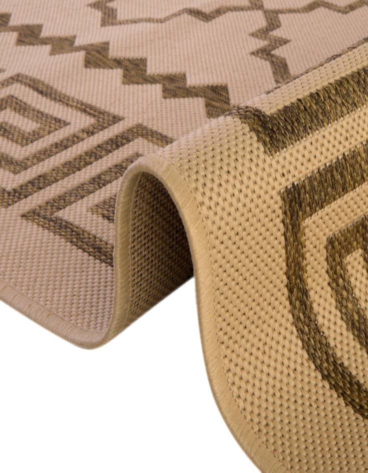 Detail image of  6' x 6'  Washable Lattice Indoor / Outdoor Round Rug