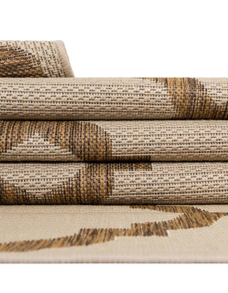 Detail image of  6' x 6'  Washable Lattice Indoor / Outdoor Round Rug