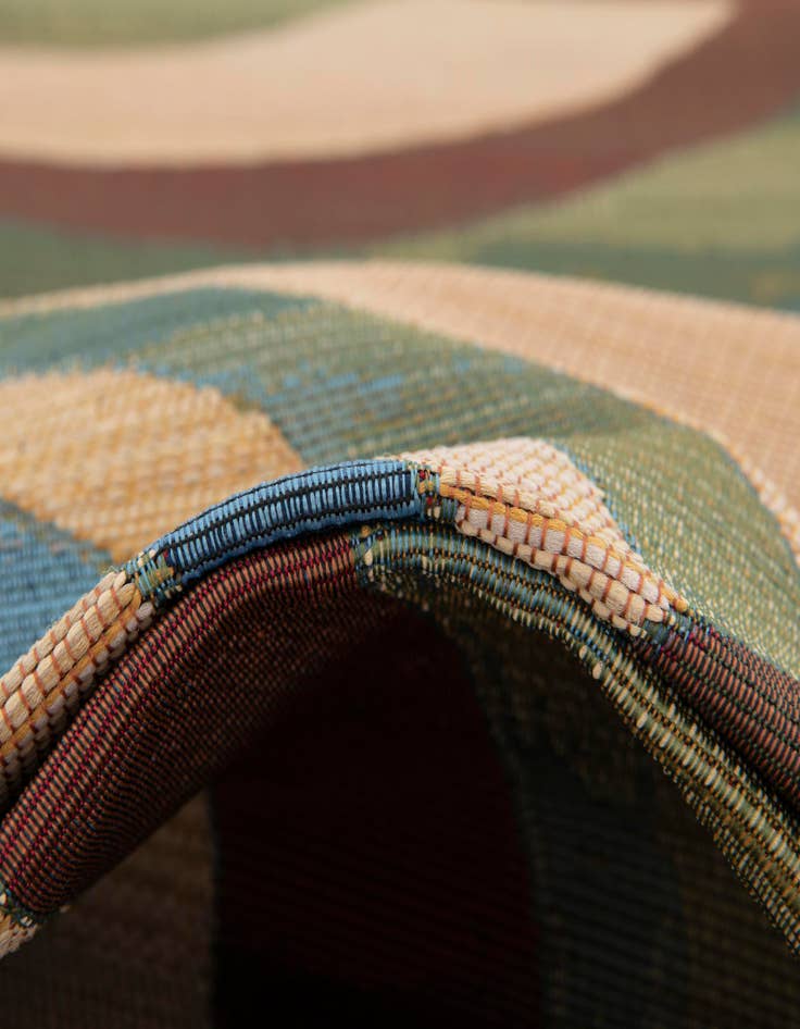 Detail image of  8' x 8'  Washable Modern Indoor / Outdoor Round Rug