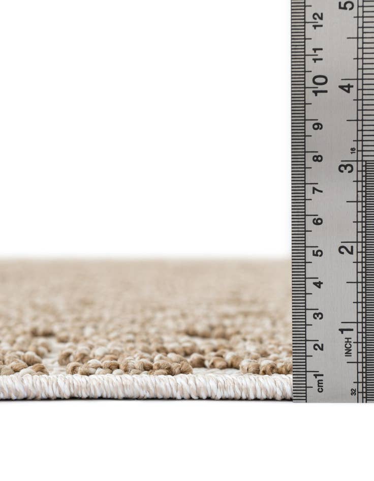 Detail image of  7' 10 x 7' 10  Washable Safari Indoor / Outdoor Round Rug