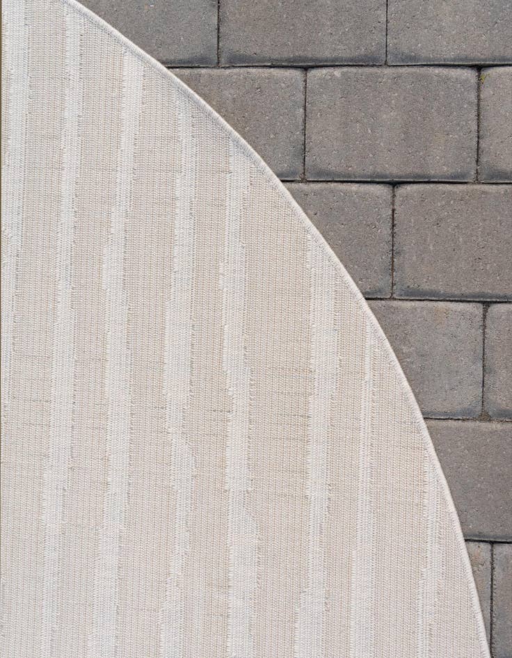 Detail image of  8' x 8'  Washable Sabrina Soto Ola Indoor / Outdoor Round Rug