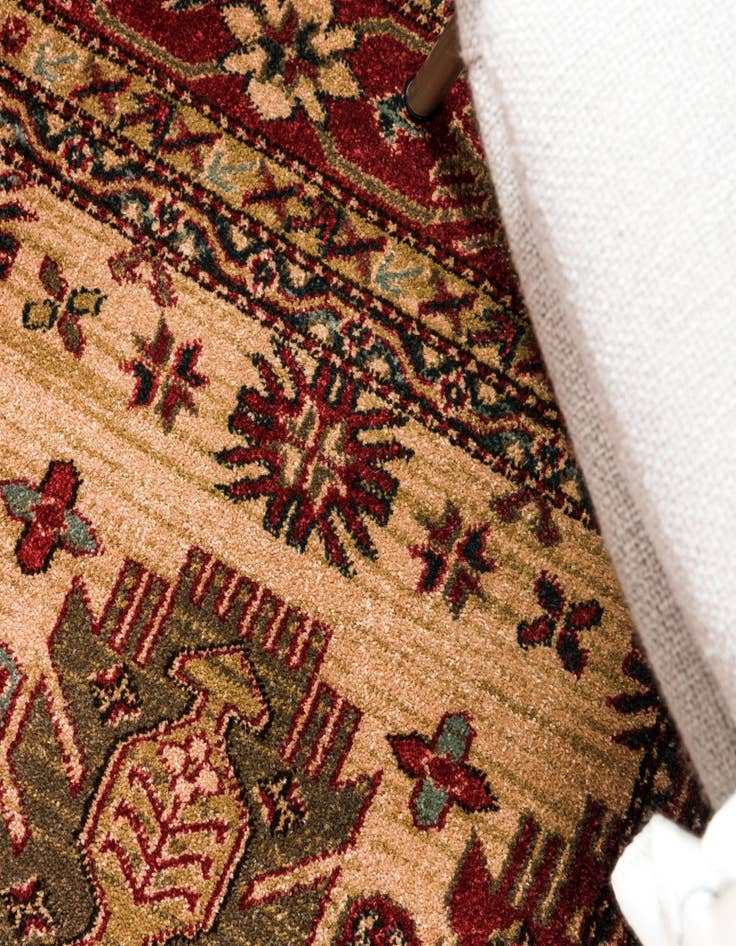 Detail image of  8' x 8' Sara Round Rug