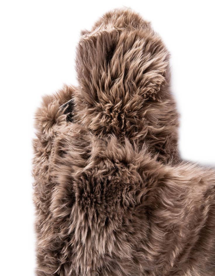 Detail image of  2' x 2' Sheepskin Round Rug