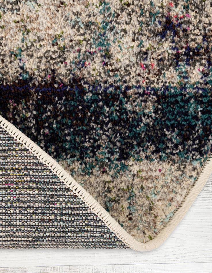 Detail image of  3' 3 x 3' 3  Washable Theia Round Rug