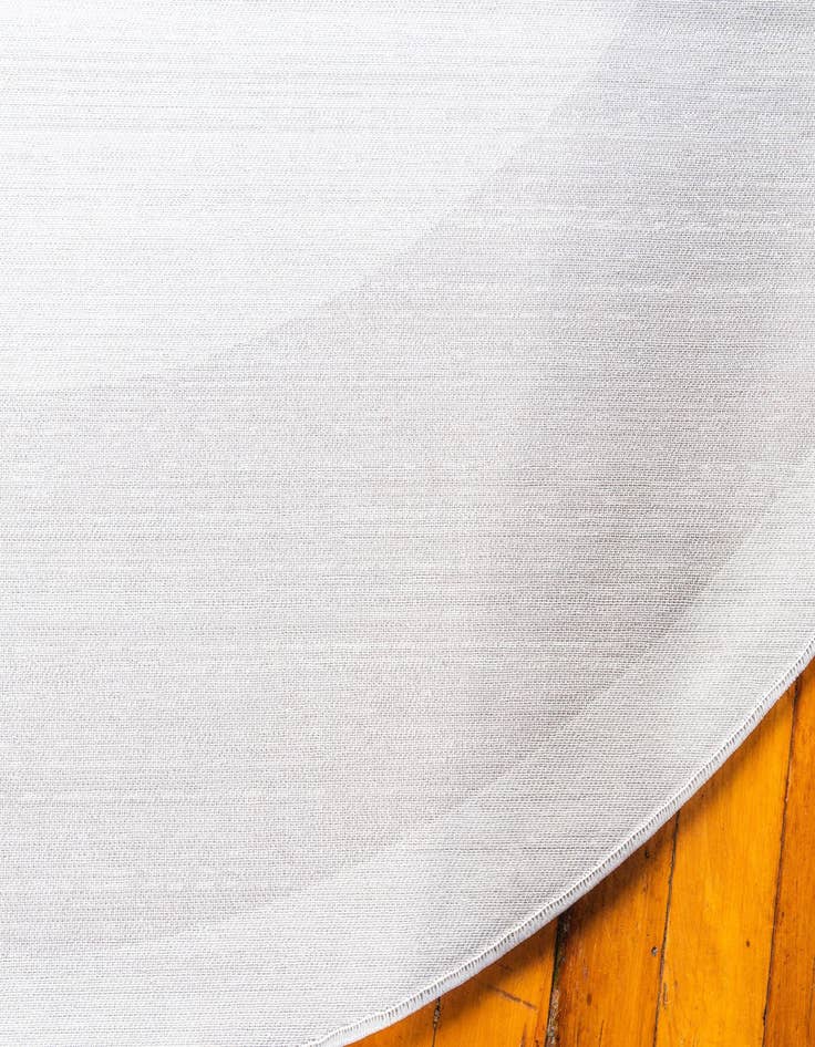 Detail image of Jill Zarin 3' 3 x 3' 3 Uptown Yorkville Round Rug