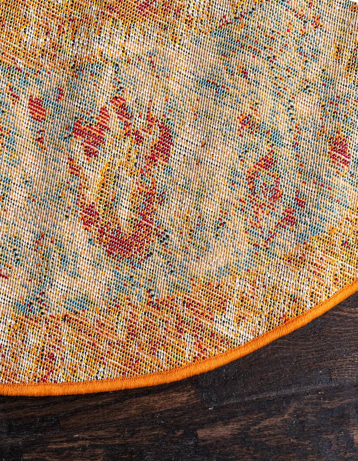 Detail image of  8' x 8' Veneto Round Rug