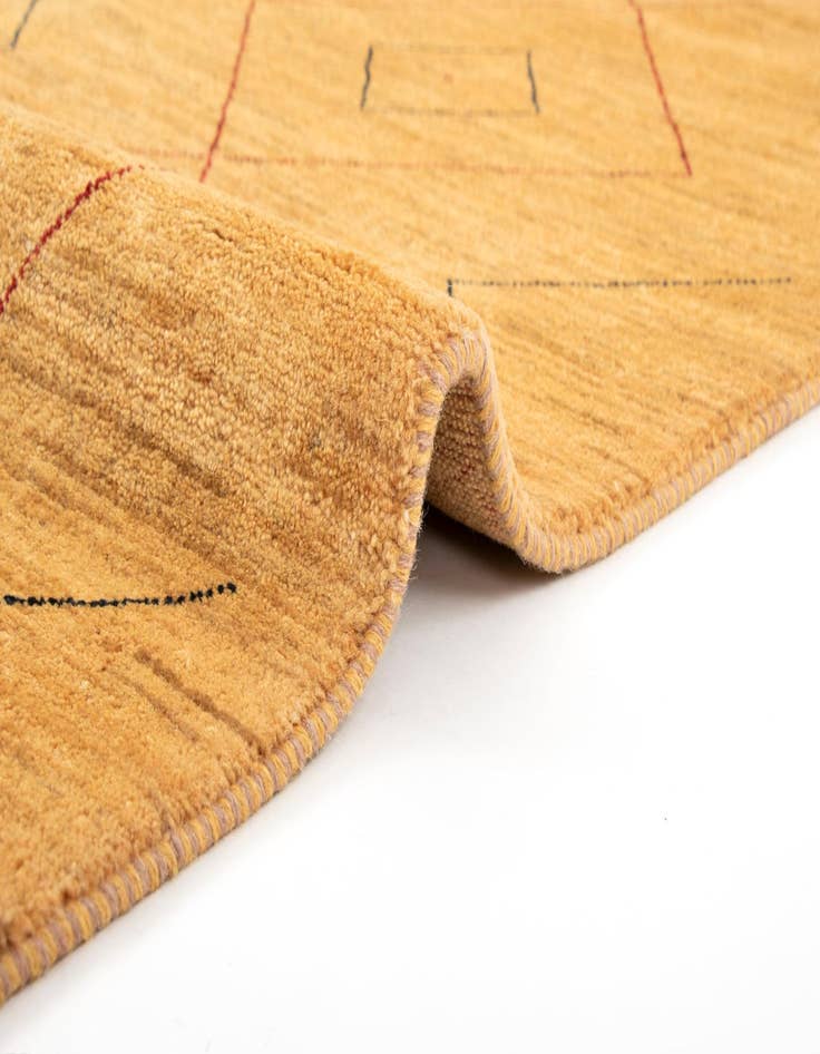 Detail image of 2' 7 x 10' 11 Amaleh Wool Runner Rug