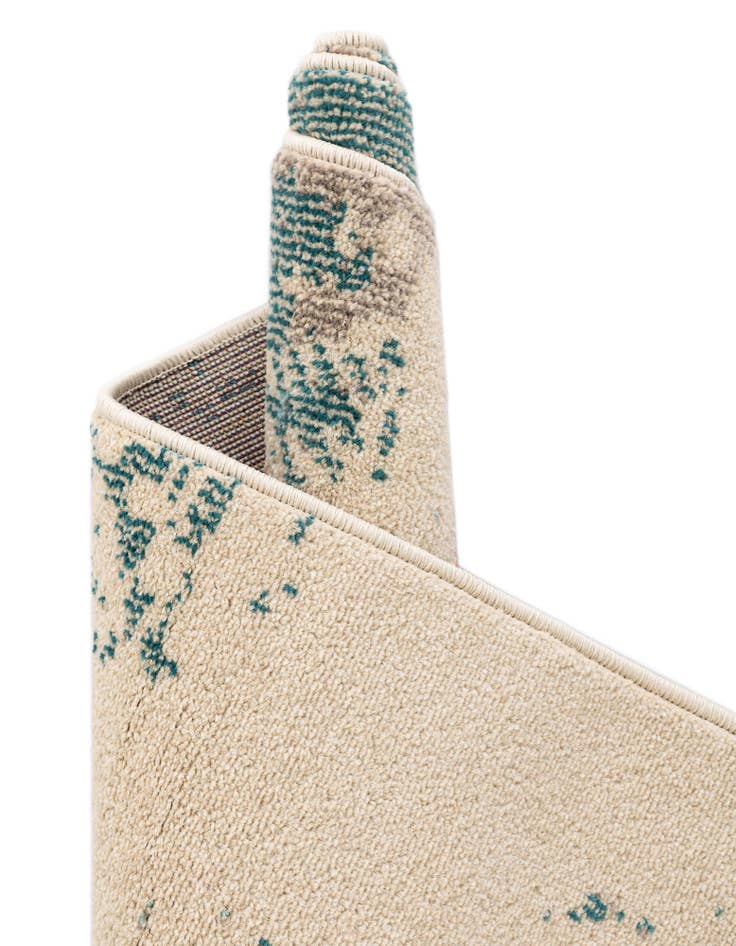 Detail image of  2' 7 x 12'  Washable Amalfi Runner Rug