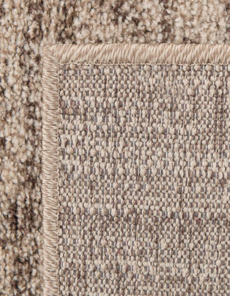 Detail image of  3' x 6' 7 Angelica Runner Rug