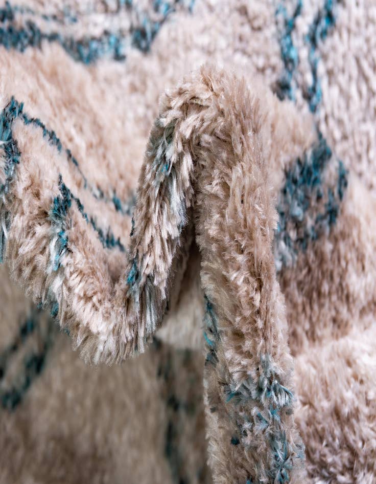 Detail image of  3' 6 x 13' Artemis Runner Rug