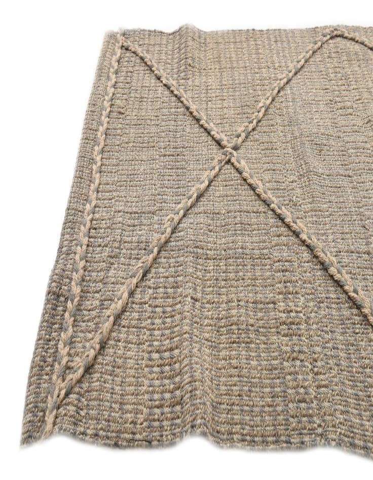 Detail image of  2' 6 x 10'  Hand Knotted Darya Wool Runner Rug