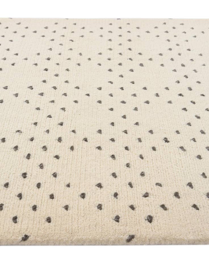 Detail image of  2' 6 x 9' 5  Hand Knotted Darya Wool Runner Rug