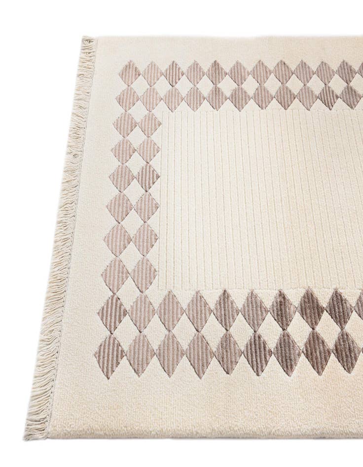 Detail image of  2' 8 x 9' 9  Hand Knotted Darya Wool Runner Rug