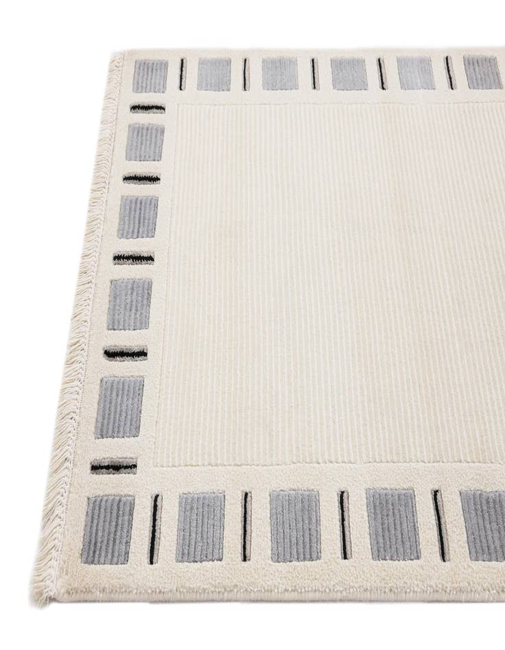 Detail image of  2' 7 x 9' 10  Hand Knotted Darya Wool Runner Rug