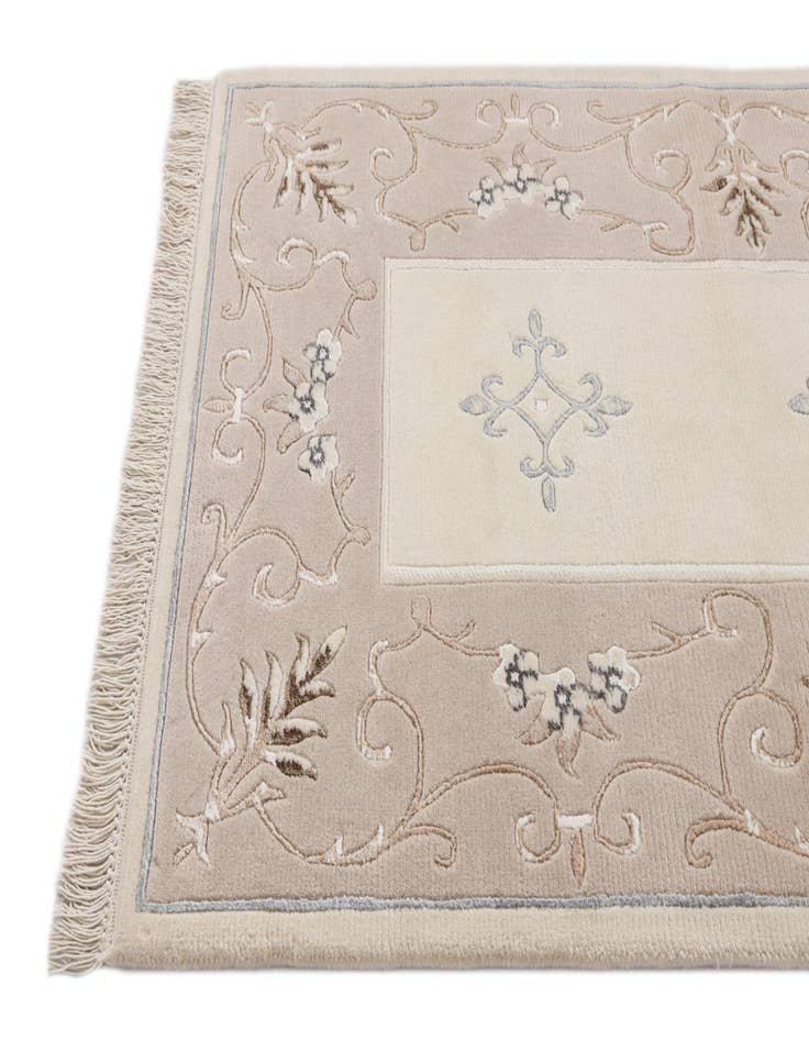 Detail image of  2' 9 x 9' 11  Hand Knotted Darya Wool Runner Rug