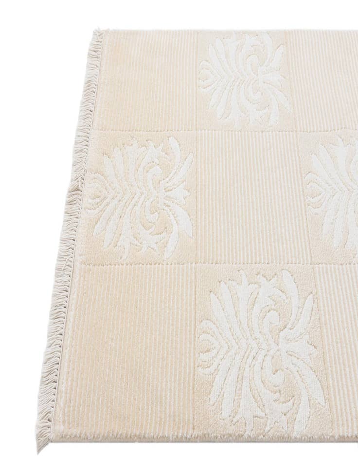 Detail image of  2' 7 x 9' 8  Hand Knotted Darya Wool Runner Rug