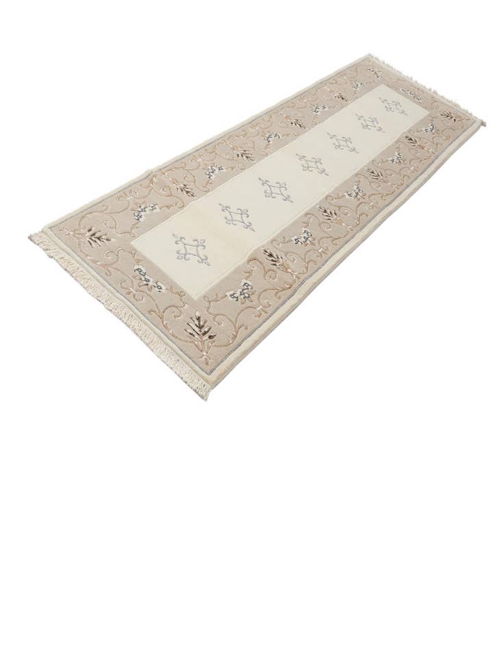 Detail image of  2' 11 x 9' 7  Hand Knotted Darya Wool Runner Rug