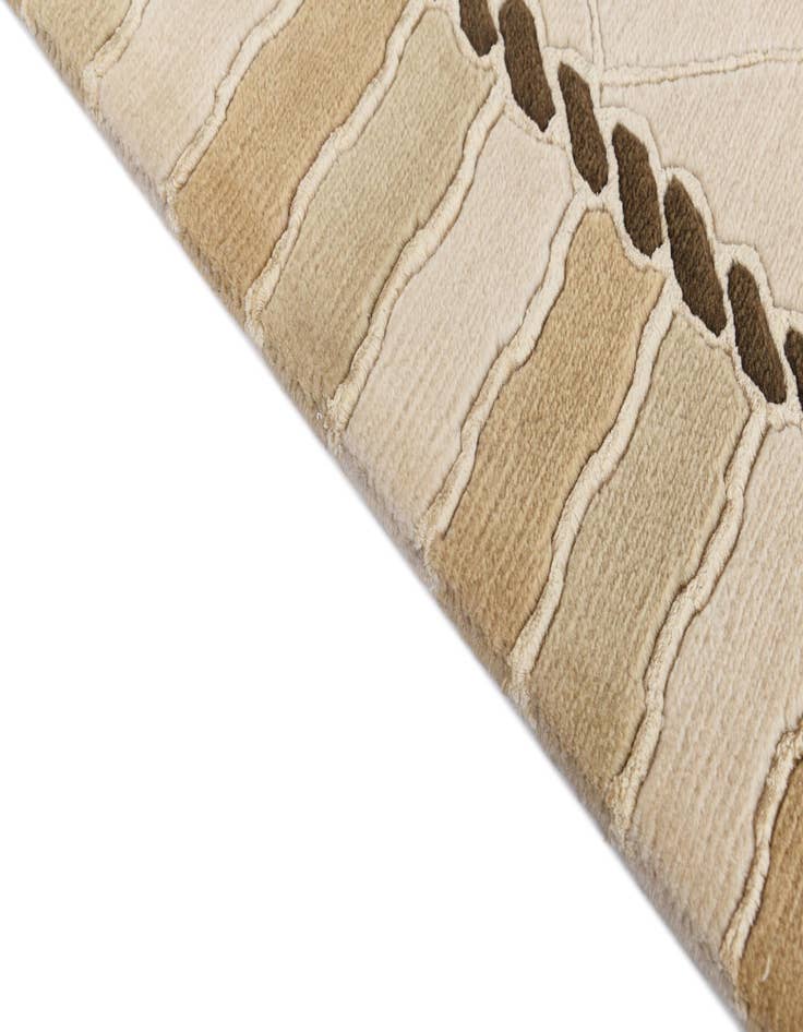 Detail image of  3' 5 x 16' 1  Hand Knotted Darya Wool Runner Rug