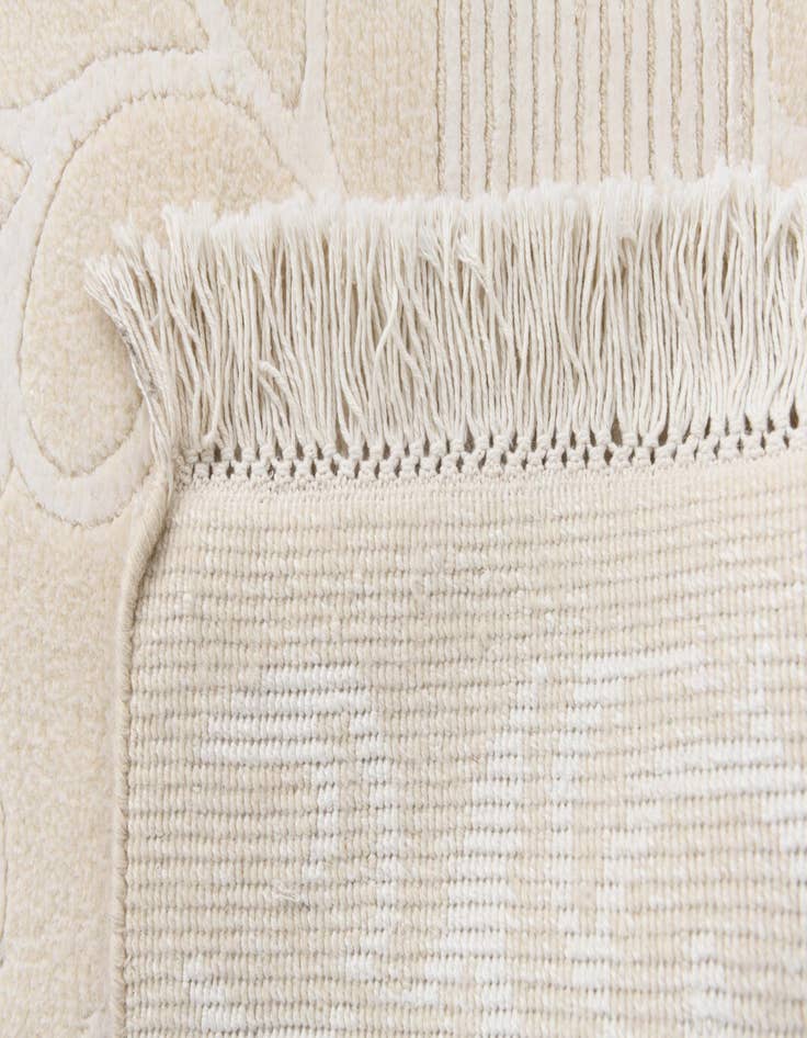 Detail image of  3' 3 x 12' 6  Hand Knotted Darya Wool Runner Rug