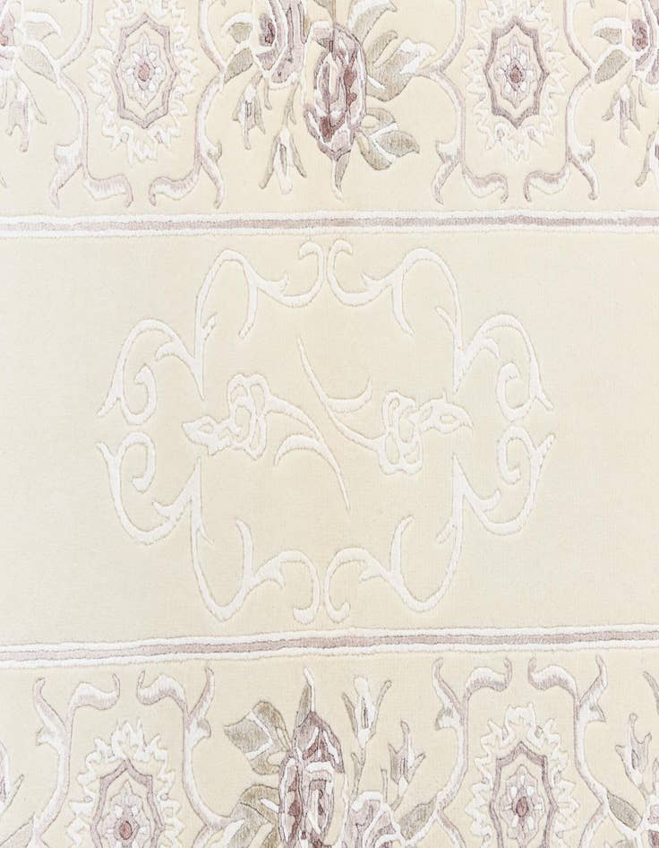 Detail image of  2' 7 x 9' 9  Hand Knotted Darya Wool Runner Rug