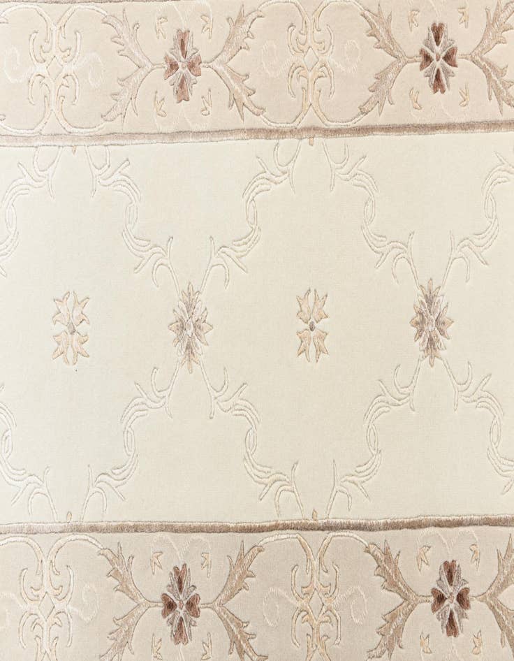 Detail image of  2' 7 x 9' 4  Hand Knotted Darya Wool Runner Rug