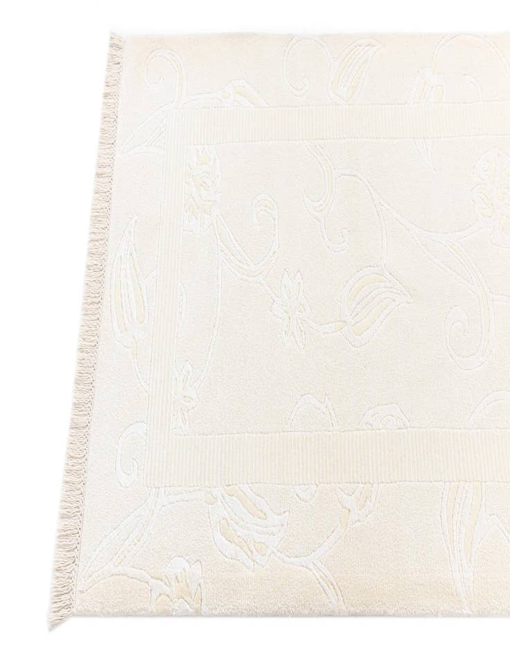 Detail image of  3' x 9' 9  Hand Knotted Darya Wool Runner Rug