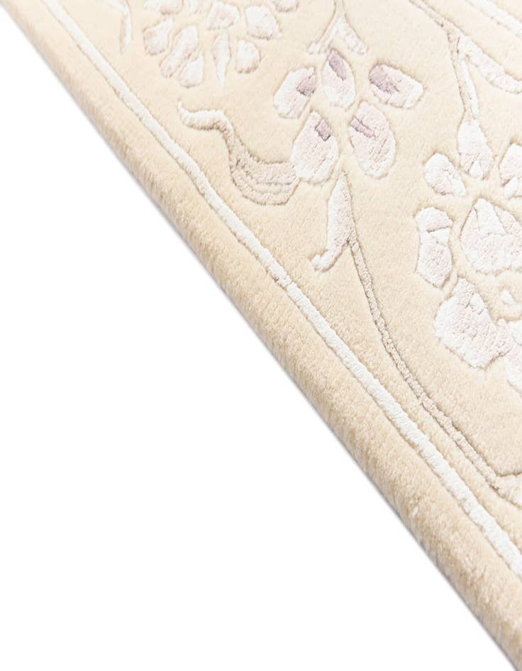 Detail image of  2' 9 x 9' 9  Hand Knotted Darya Wool Runner Rug