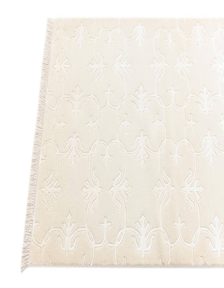 Detail image of  2' 8 x 9' 9  Hand Knotted Darya Wool Runner Rug